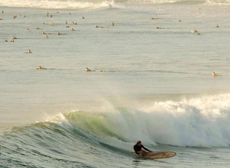 Need a surf repair near Byron Bay? We fix your board and offer pick-up